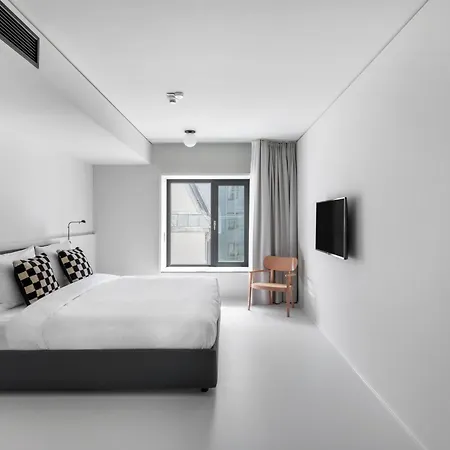 Hotel Numa Savi 4*
